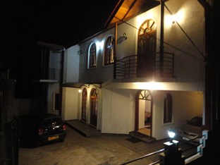 Agoda.com Sri Lanka Apartments & Hotels