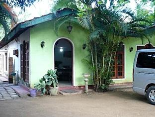 Agoda.com Sri Lanka Apartments & Hotels