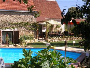 Agoda.com Apartments & Hotels France 