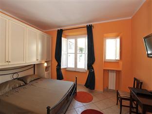 Agoda.com Italy Apartments & Hotels