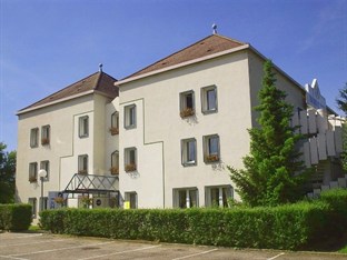 Agoda.com Apartments & Hotels France 