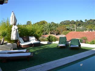 Agoda.com Apartments & Hotels France 