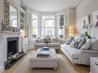 Agoda.com United Kingdom Apartments & Hotels