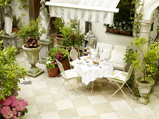 Agoda.com Germany Apartments & Hotels