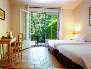 Agoda.com Apartments & Hotels France 