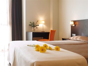 Agoda.com Spain Apartments & Hotels