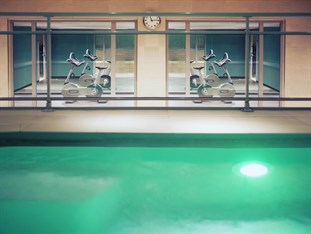 Agoda.com Apartments & Hotels France 