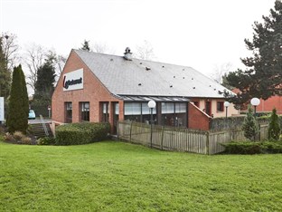 Agoda.com Apartments & Hotels France 