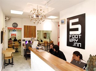 Agoda.com  Singapore Apartments & Hotels