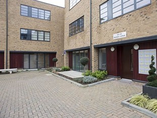 Agoda.com United Kingdom Apartments & Hotels