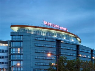 Agoda.com Apartments & Hotels France 