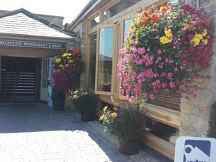 Agoda.com United Kingdom Apartments & Hotels