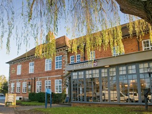 Agoda.com United Kingdom Apartments & Hotels