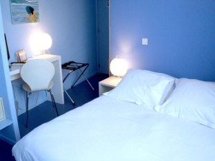 Agoda.com Apartments & Hotels France 
