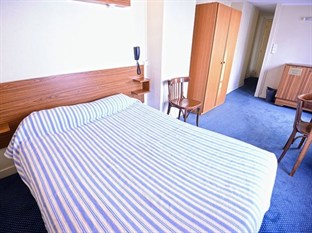 Agoda.com Apartments & Hotels France 