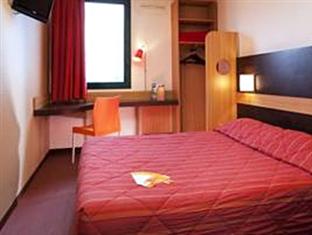 Agoda.com Apartments & Hotels France 