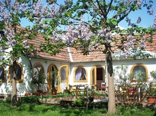 Agoda.com Hungary Apartments & Hotels