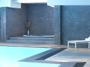 Agoda.com Apartments & Hotels France 