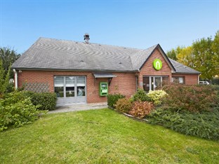 Agoda.com Apartments & Hotels France 