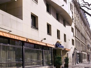 Agoda.com Apartments & Hotels France 