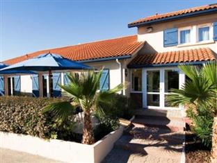 Agoda.com Apartments & Hotels France 