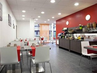 Agoda.com Apartments & Hotels France 