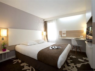 Agoda.com Apartments & Hotels France 