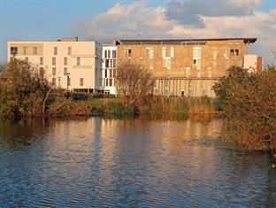 Agoda.com Apartments & Hotels France 