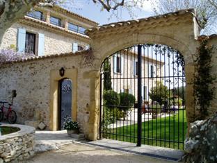 Agoda.com Apartments & Hotels France 