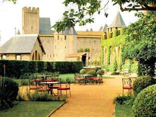 Agoda.com Apartments & Hotels France 