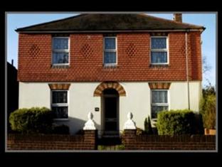 Agoda.com United Kingdom Apartments & Hotels