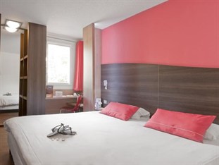 Agoda.com Apartments & Hotels France 