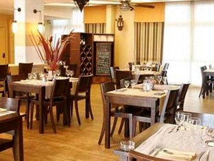 Agoda.com Apartments & Hotels France 