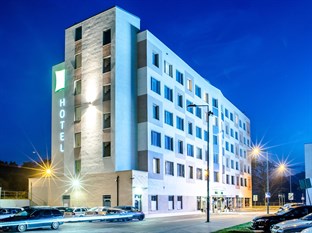 Agoda.com Poland Apartments & Hotels