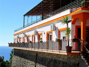 Agoda.com Italy Apartments & Hotels