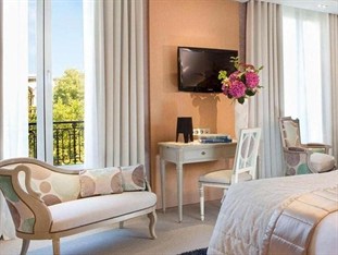 Agoda.com Apartments & Hotels France 