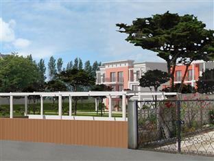 Agoda.com Apartments & Hotels France 