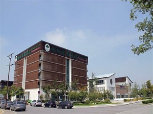 Agoda.com China Apartments & Hotels