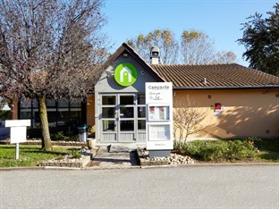 Agoda.com Apartments & Hotels France 