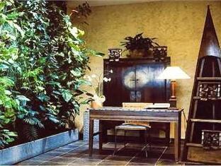 Agoda.com Apartments & Hotels France 