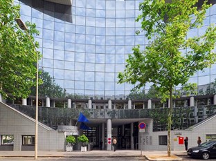 Agoda.com Apartments & Hotels France 