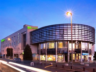 Agoda.com Apartments & Hotels France 