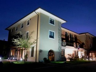 Agoda.com Italy Apartments & Hotels