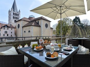 Agoda.com Apartments & Hotels France 