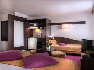 Agoda.com Apartments & Hotels France 