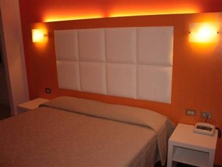 Agoda.com Italy Apartments & Hotels