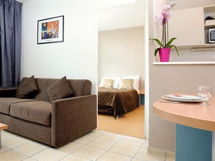 Agoda.com Apartments & Hotels France 