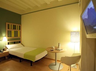 Agoda.com Spain Apartments & Hotels