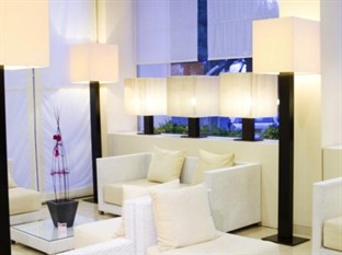 Agoda.com Apartments & Hotels France 