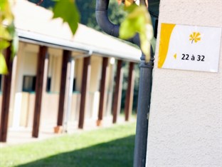 Agoda.com Apartments & Hotels France 